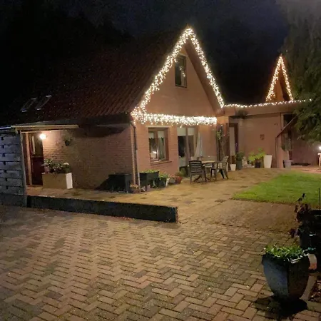 Met Eigen Ingang * Epe